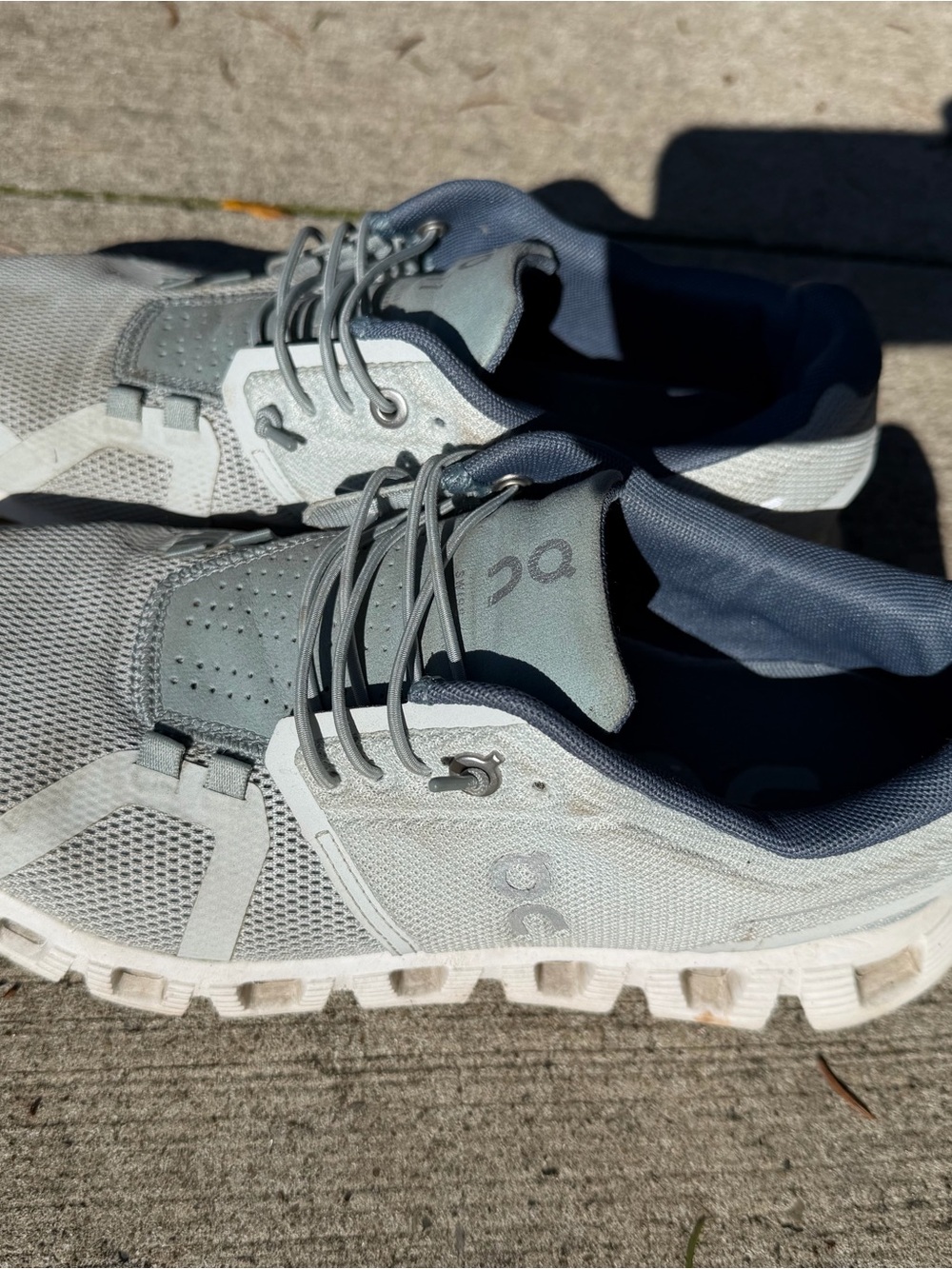 On Running women’s Light green/Gray Mesh Running Sneakers